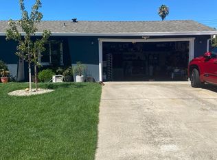 3724 Moonbeam Dr, Sacramento, CA 95827