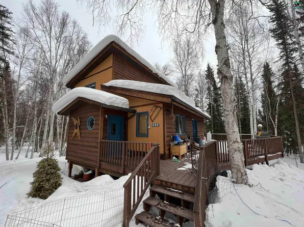 1250 Vixon Way, Fairbanks, AK 99712