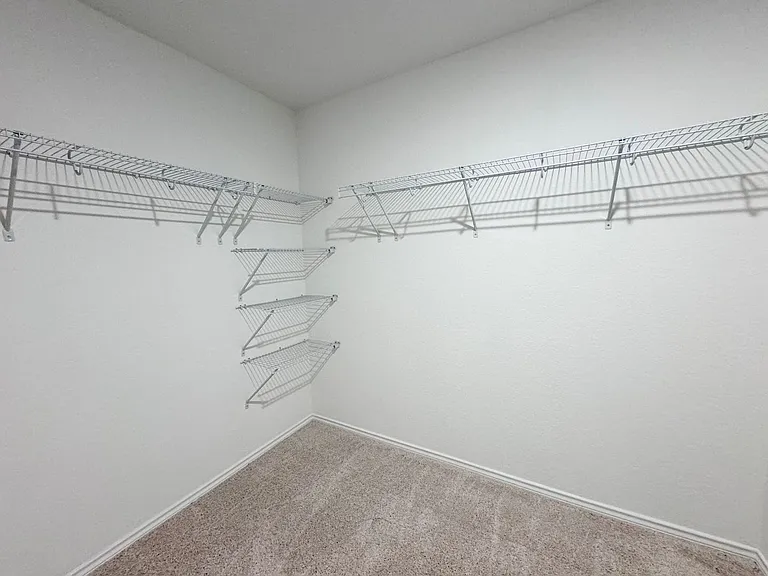 4089 Lily Glade Ln — Photo 21