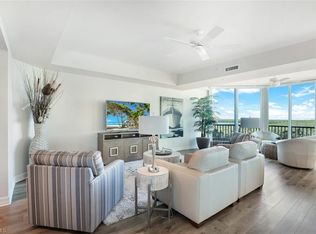 295 Grande Way APT 206, Naples, FL 34108