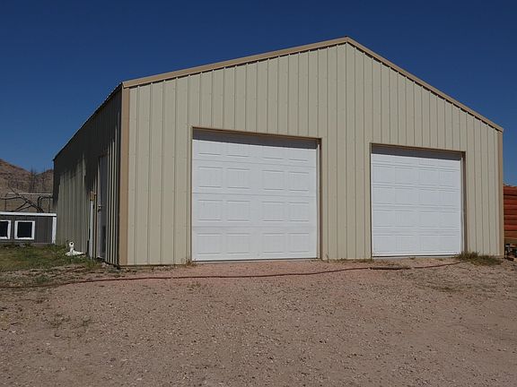 2nd image of 160 Pleasant Valley Rd