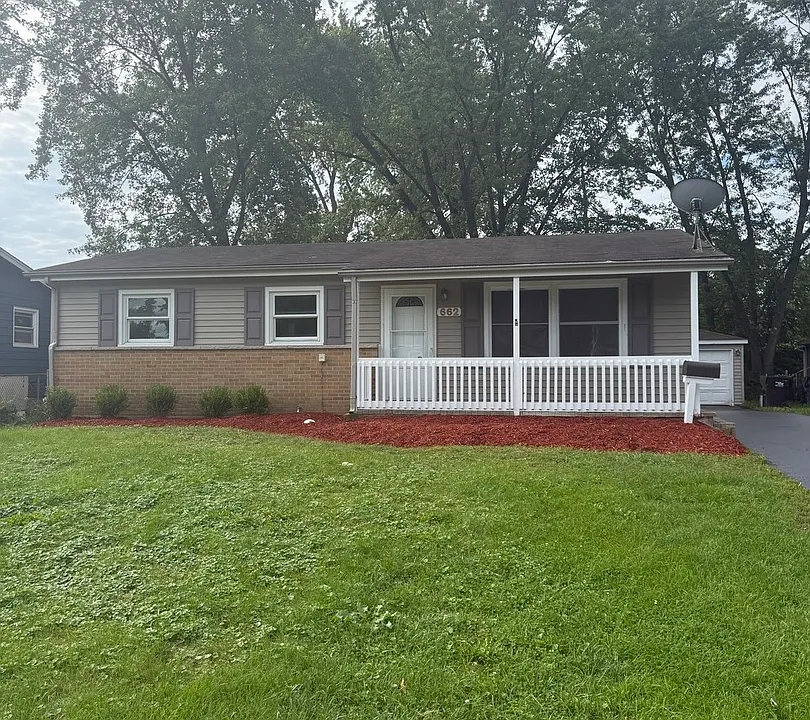 662 Walnut Rd