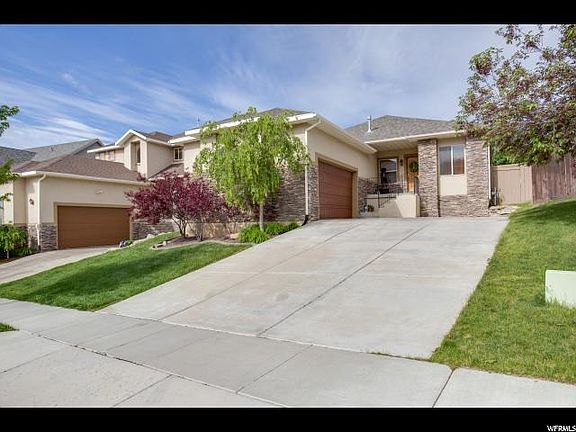 2nd image of 4113 N Heatherfield Ln