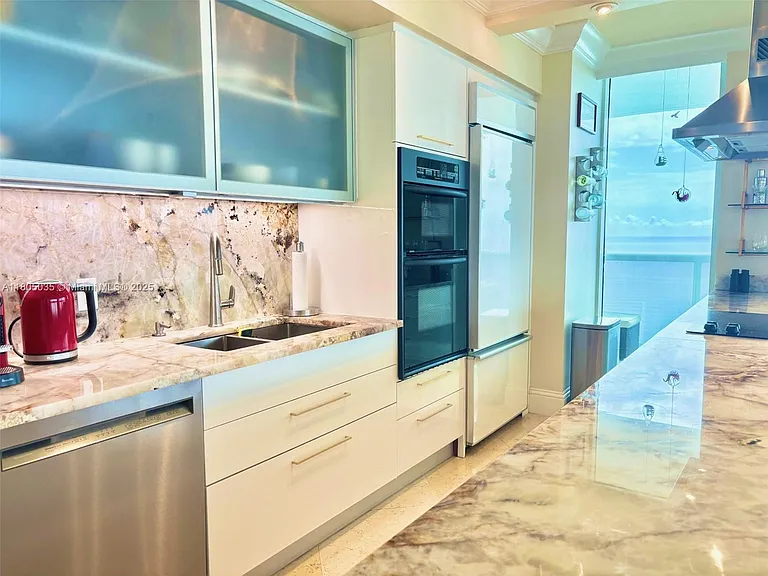 1830 S Ocean Dr #3702 — Photo 15