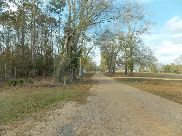 908 3rd St, Winnsboro, LA 71295