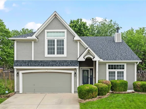 15388 W 149th Ter, Olathe, KS 66062