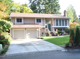 17023 NE 100th Pl, Redmond, WA 98052
