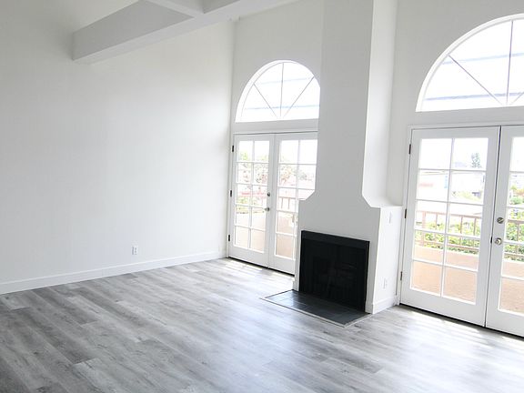 4th image of 2336 20th St