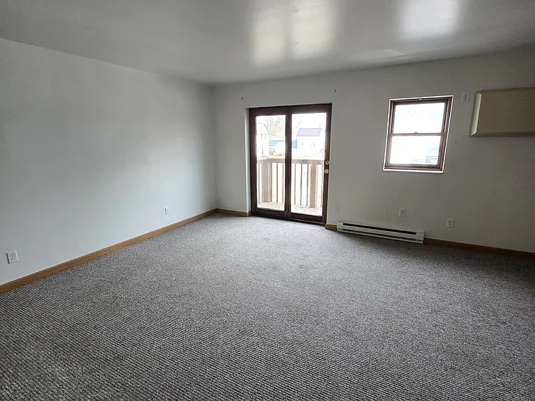 1324 W Main St #A — Photo 9