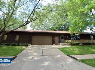 1 Regal Ter, Appleton, WI 54915