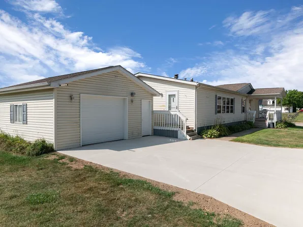 3761 Fox Chase, Dryden, MI 48428