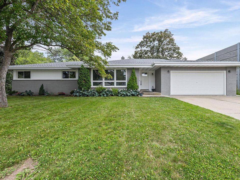 1st image of 567 W Fransee LANE