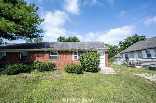 5820 Grandview Dr Photo 1 5820 Grandview Dr Photo 1