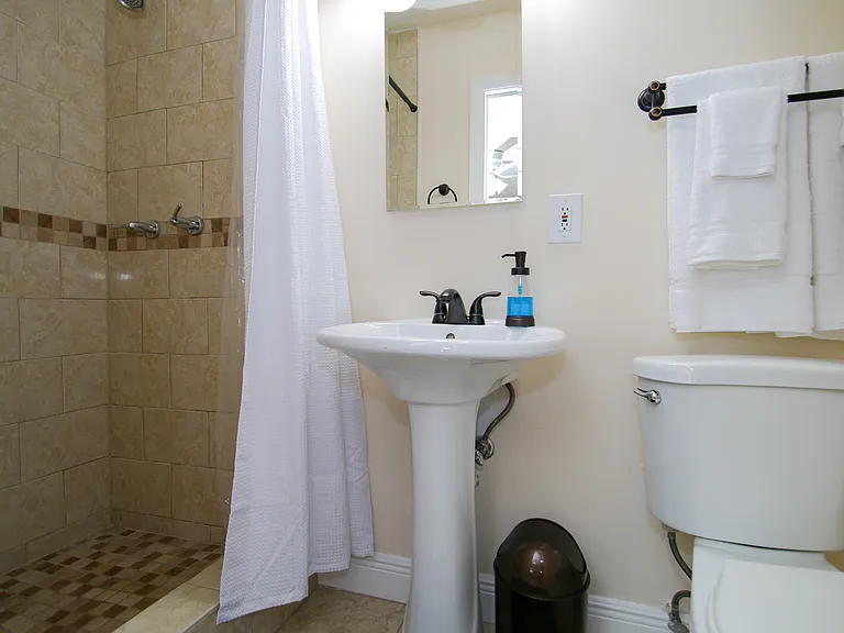 10926 N 29th Streethillsborough Country — Photo 33