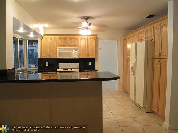 4th image of 3195 NW 114th Ln