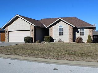 410 W Choctaw, Clever, MO 65631