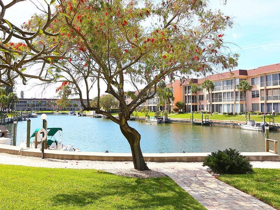 For Sale: 4380 Exeter Drive #H-201, Longboat Key, FL 34228