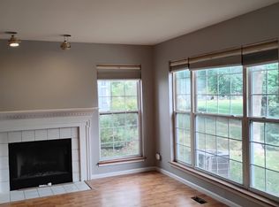 503 Northgate Cir, Oswego, IL 60543