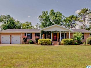 1006 Riviera Ave SE, Huntsville, AL 35802