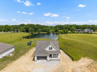 1171 Abiff Rd, Bon Aqua, TN 37025