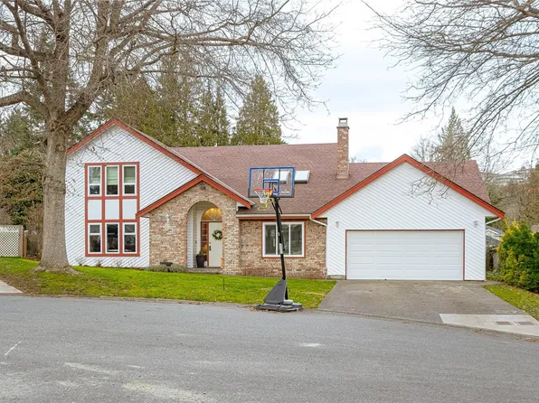 2060 Berkshire Pl, Nanaimo, BC V9T 5R3