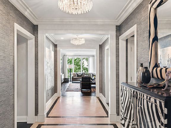 2nd image of 840 N Lake Shore Dr #401-402
