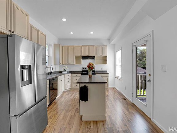 4th image of 6653 Idaho Ave