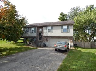 215 Moss Cir, Winchester, KY 40391