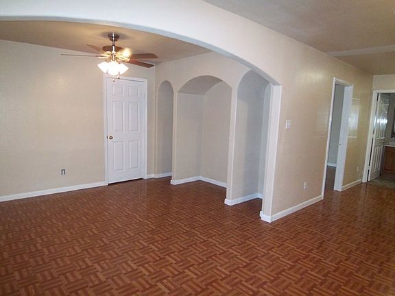 4th image of 541 Lovett Ave #2