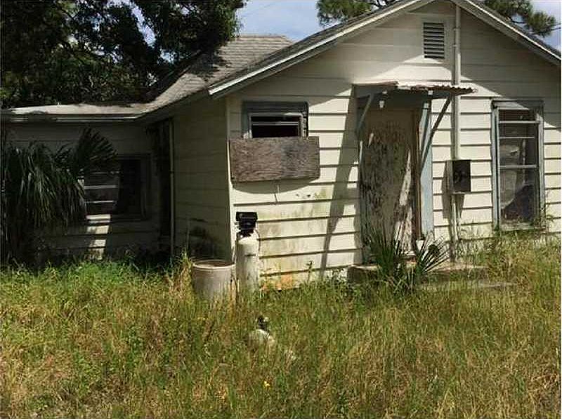 2nd image of 8460 59th Ave
