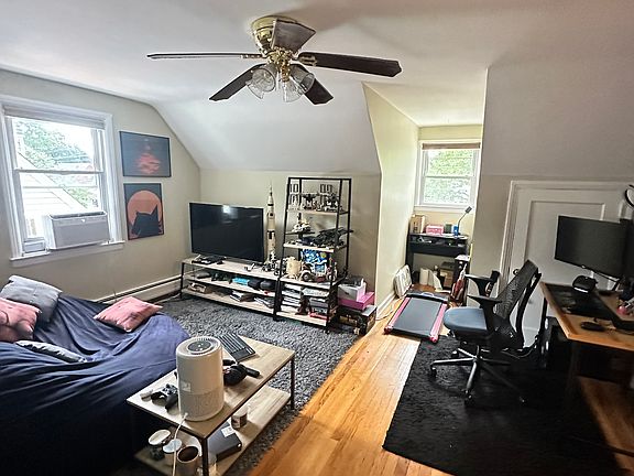 4th image of 244 David Hooper Pl Floor 2