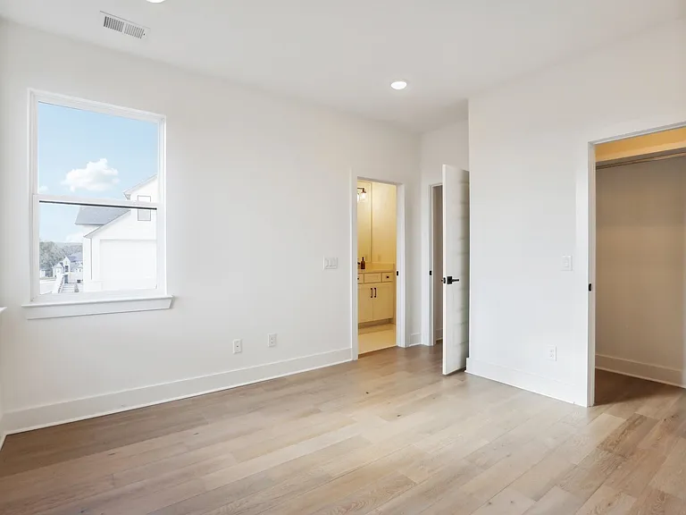 6100 Lookaway Cir — Photo 27