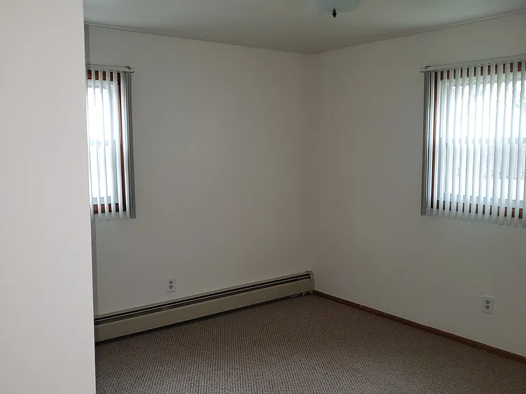 12840 W Hampton Ave — Photo 8