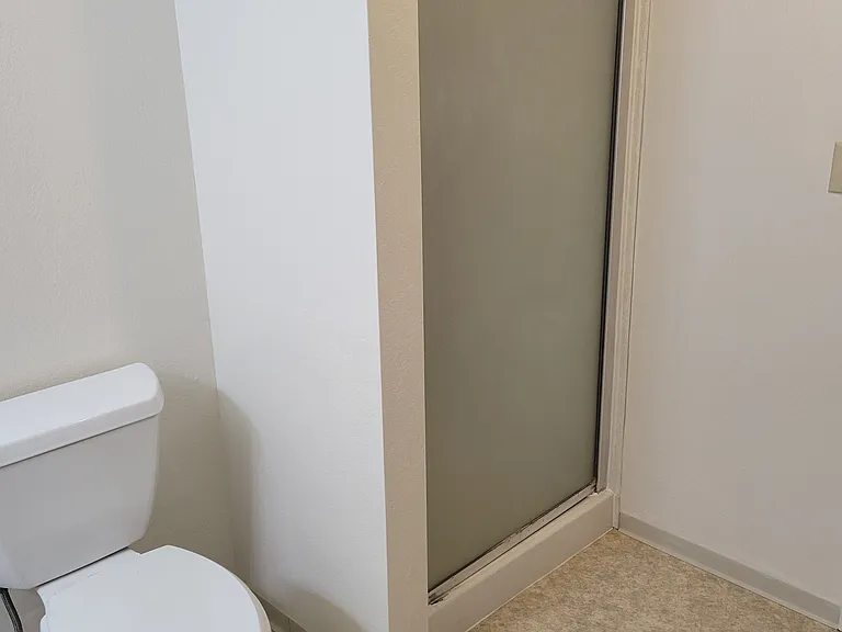 2425 Wildflower Dr — Photo 19