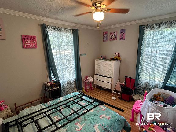 4th image of 1950 Ryders Ln