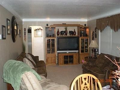 5th image of 7089 Beresford Ave