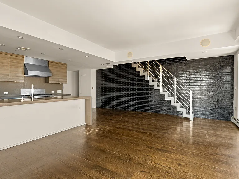 2280 Frederick Douglass Blvd #PHB — Photo 3
