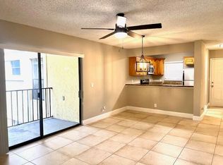 1641 Balfour Point Dr APT E, Royal Palm Beach, FL 33411