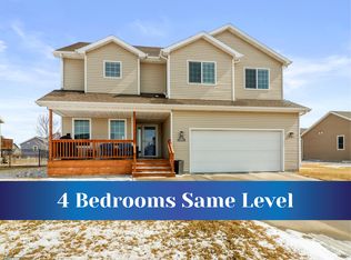 4511 Sunset Blvd, West Fargo, ND 58078