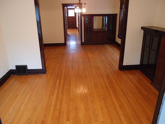 3rd image of 5110 N Ashland Ave APT 2
