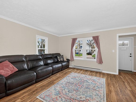 4th image of 1349 10th Ave S
