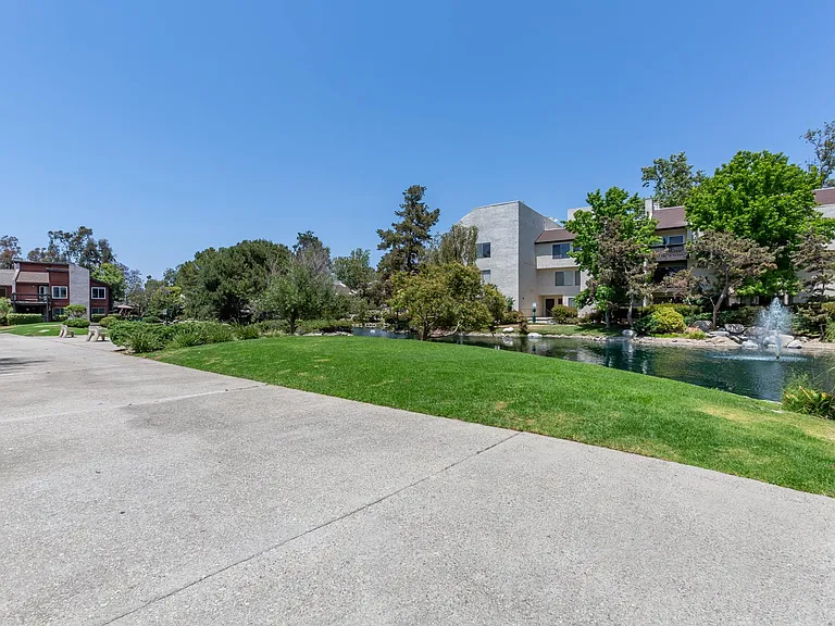 4635 Maytime Ln — Photo 61