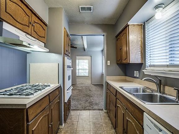 5th image of 1209 Valley Vista Dr