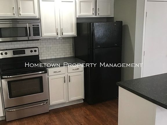 2nd image of 4901 43rd Ln SE