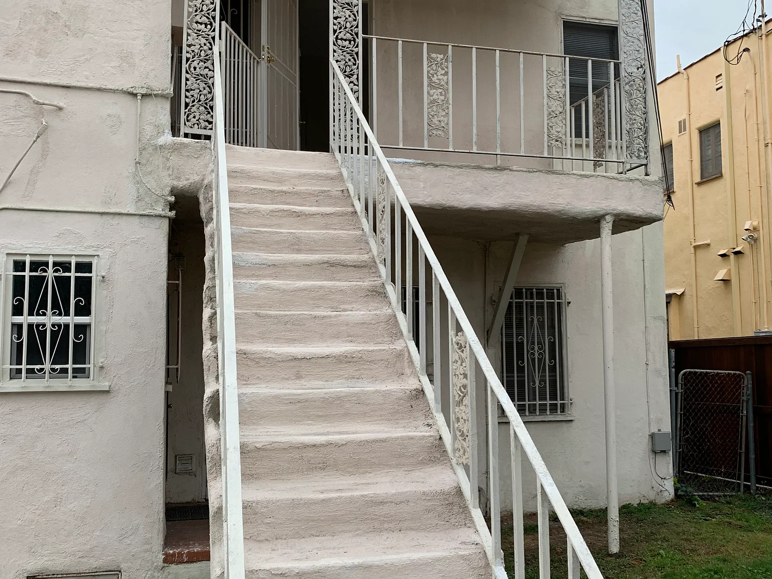 1 bed, 400 sqft, $1,995 — Photo 2