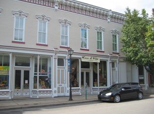 2263 Market St, Wheeling, WV 26003