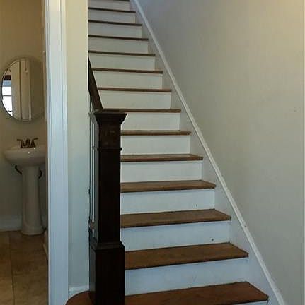 4th image of 941 Harrington Ave