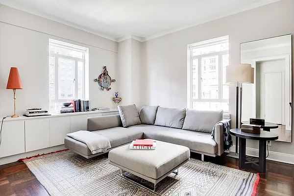 Rented by Compass | media 6