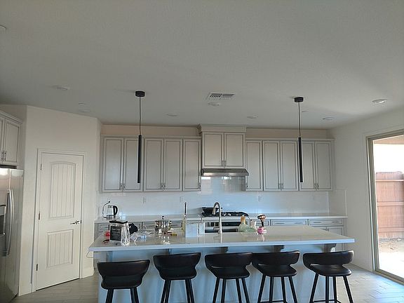 3rd image of 3105 Brandenburber Dr