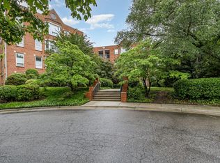 620 Martin Luther King Jr Blvd APT 302, Chapel Hill, NC 27514